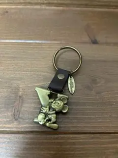 東京ディズニーランド イニシャルキーホルダー Y
