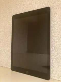 【中古】Apple iPad (第６世代) 32GB シルバー