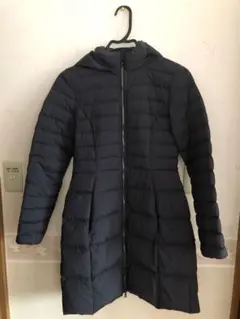 マックスマーラ 黒ダウンコート