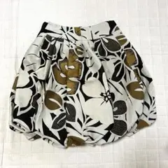 コシノヒロコ　スカート