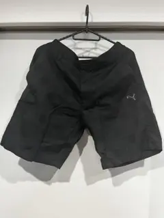PUMA 黒 ドット柄 ショートパンツ　ゴルフ　ウエスト85