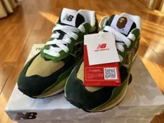 【新品未使用】23.5 BAPE®×NEW BALANCE 5740 グリーン