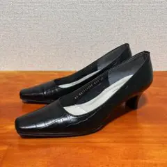 Item thumbnail for item adc5edf5-9fe7-4f9b-bd84-41b2e44e0d5b