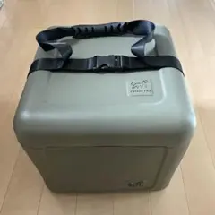 新品同様！FUTURE FOX クーラーボックス ソロ 36L 保冷 ベルト付き