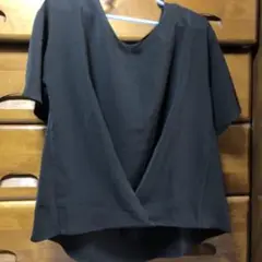 半袖トップス　黒