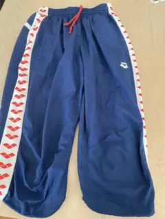 Item thumbnail for item 67ed4b4e-cbe3-45c0-bd28-93846602ddfc