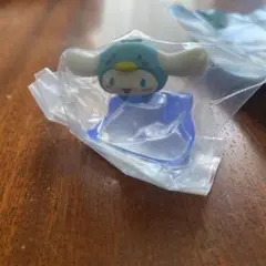サンリオキャラクターズ　つるりん南極フィギュア【シナモロール】