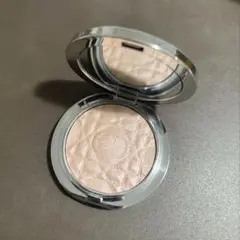 DIOR グロウルミナイザー 03 ピンク ヘイロー ハイライター