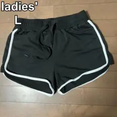 レディース　短パン　ショートパンツ　ヨガ　ピラティス　宅トレ　黒　L