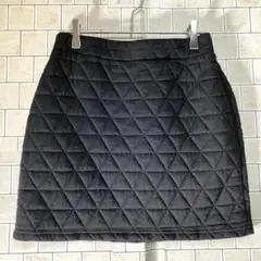 Lutique キルティング タイトスカート Mサイズ 黒　シンプル　シック