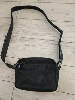 THE NORTH FACEショルダー
