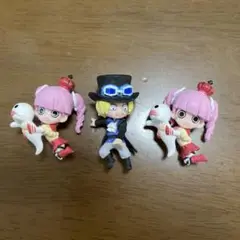 アニメフィギュア 3体セット ピンク 黒