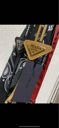 PRADA ループタイ　【確実正規品】 付属品全て揃っています‼️ PRADA ループタイ 【確実正規品】 付属品全て揃っています