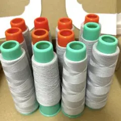 工業用スパンミシン糸 60番 細巻き 薄いグレー系 12本まとめ売り