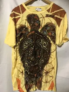 幸せを運んでくれるホヌのくしゅくしゅTシャツ