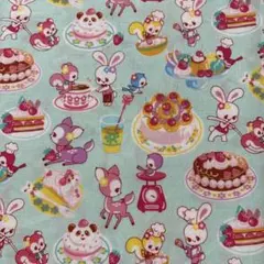 約縦48×50㎝　はいから横丁　スイーツ　ケーキ　生地　はぎれ