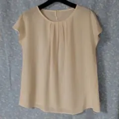 ブラウス
