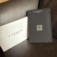 Givenchy カードケース 黒　スマホケース　スマホカバー　カードホルダー