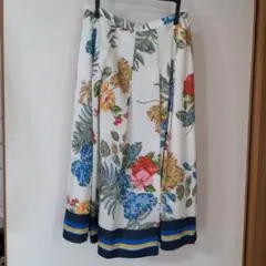 【エルミダ】花柄スカート サイズ40