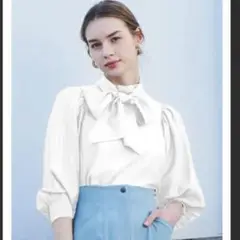 And Couture アンドクチュール　ボウタイ付きシアーサテンブラウス