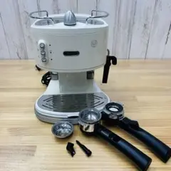 DeLonghi　デロンギ　エスプレッソ　カプチーノメーカー　ECM300J-E エスプレッソマシン DeLonghi ECM300J-E - YouTube
