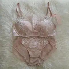 Item thumbnail for item 317307ff-339e-41ac-b132-00d63bf2bd22