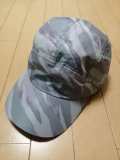 Item thumbnail for item 170e05ba-1c18-4c22-bd06-733c89cecc6c