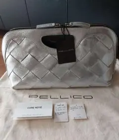 PELLICO ペリーコ イントレチャート バッグ メタリックシルバー色