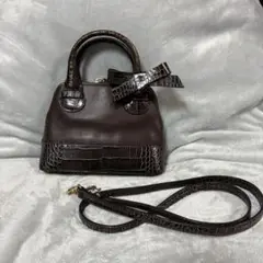 PAULE KA ショルダーバック2way クロコ型押し ブラウン