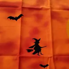 ハロウィン 魔女 コウモリ プリント生地　はぎれ　ハギレ　オレンジ　橙　③