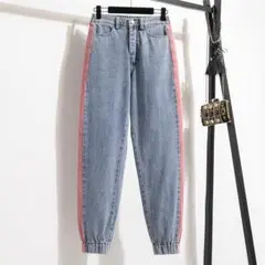 Item thumbnail for item 7c74a169-63c8-4a9e-8cb1-2bd76f355e8b