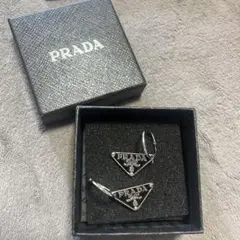 PRADA ピアス(両耳用)