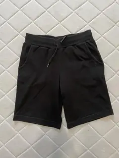 カジュアル 黒 ショートパンツ ドローストリング付き