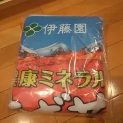接触冷感！ひんやり寝袋