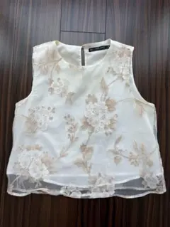 【完売品】ZARA レース ノースリーブ　トップス