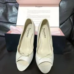 【未使用品】repettoサンダル