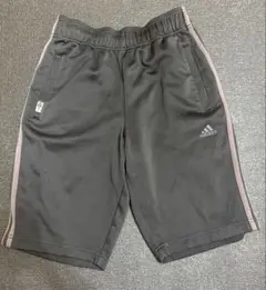 adidas★ハーフパンツ★Mサイズ