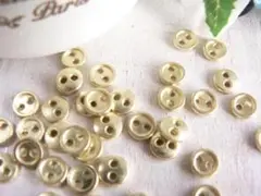 【即購入OK】　30個（#1211）5mm　5 ミリ　ボタン　人形　ドール