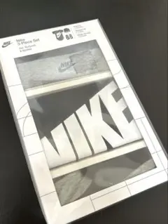 【新品未使用】NIKE ベビー用3点セット（ロンパース・帽子・靴下）　ブラック