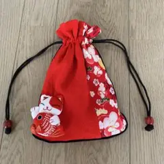 赤い猫と魚の刺繍 巾着袋