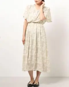 Techichi TERRASSE 日比谷花壇コラボ フレアスリーブワンピース