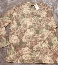 レディーストップス　やわらか　上品　優しい　大人っぽい　定価9800円