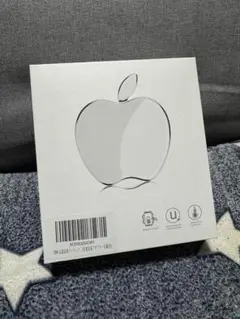 りんご型ワイヤレス充電器
