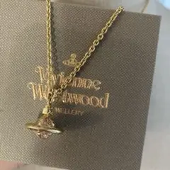 Vivienne Westwood オーブ ネックレス