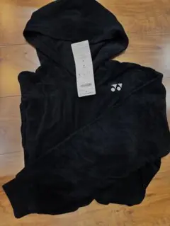 ヨネックス　パーカーM 新品　未使用　タグ付き
