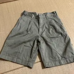 ユニクロ コラボ ショートパンツ ボタン付き