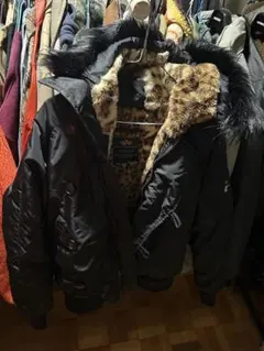 STÜSSY & ALPHA N-2B SHORT WAIST PARKA