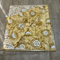 141昭和レトロ　茶色と白の花柄生地 約105x 400 未使用品