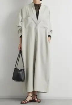 新品 un dix cors（アンディコール）ビンテージサテンシャツワンピース