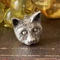 猫　Cat face フェイス　ブローチ